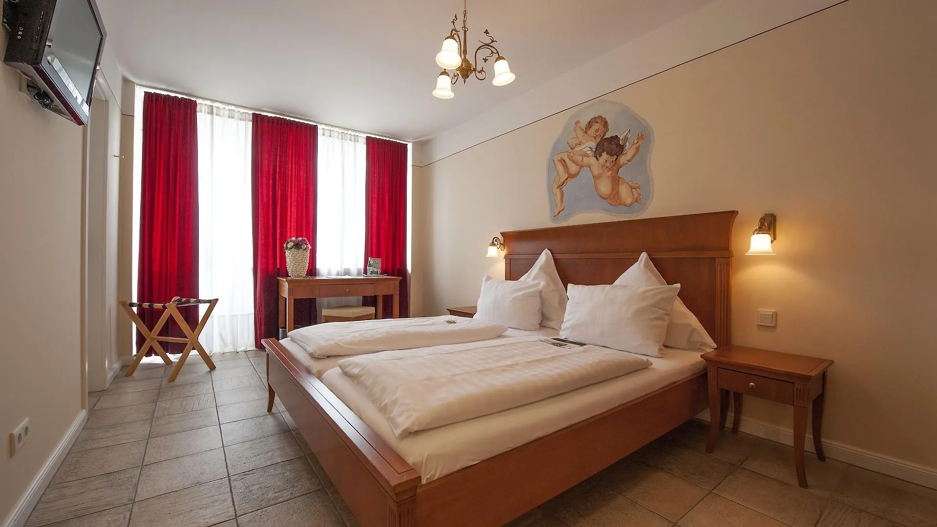 קלן XII Apostel Albergo