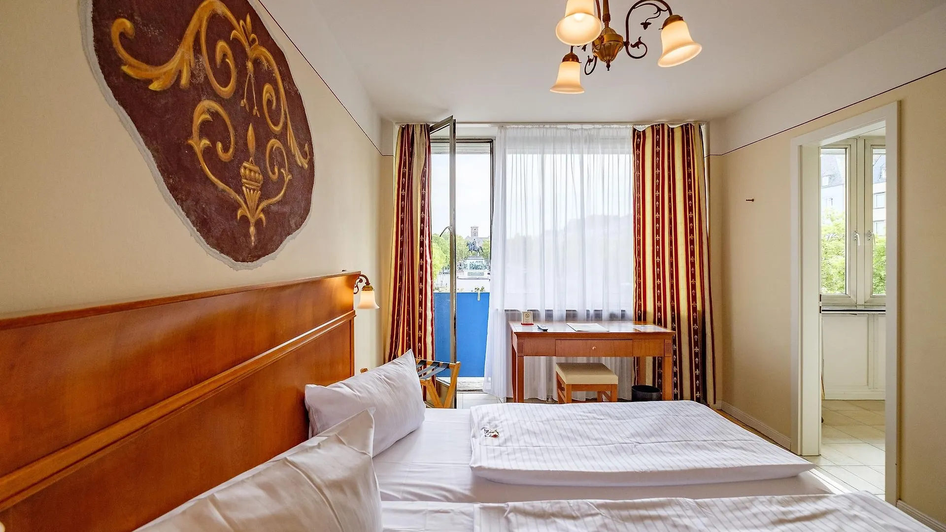 קלן XII Apostel Albergo 3*,  גרמניה