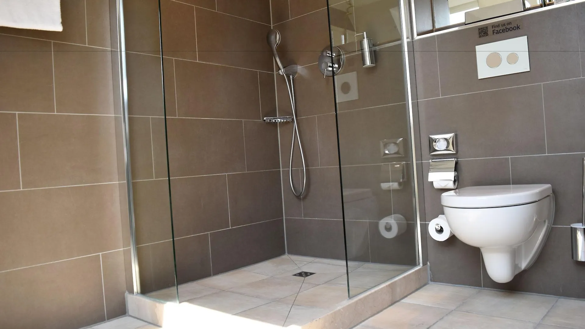 קלן XII Apostel Albergo 3*,  גרמניה