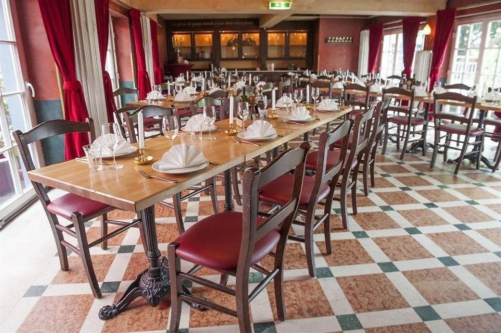 קלן XII Apostel Albergo