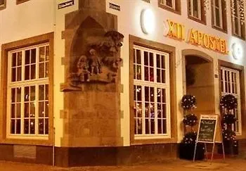 קלן XII Apostel Albergo