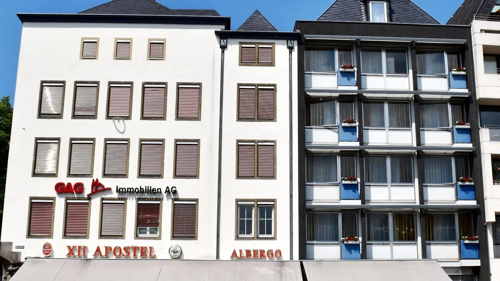 XII Apostel Albergo Köln