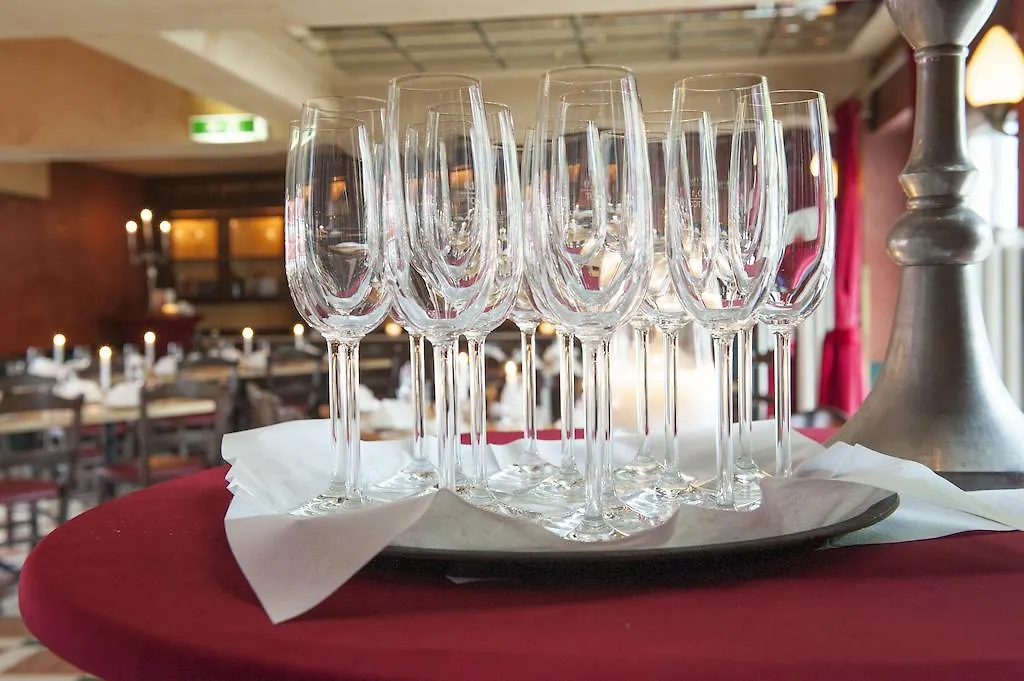 Hotel XII Apostel Albergo Cologne