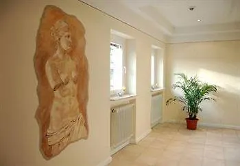 XII Apostel Albergo Кёльн